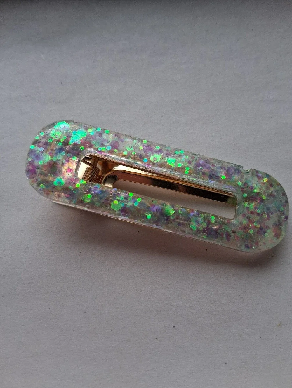 5/$25 Hand Crafted Green Iridescent Glitter Resin Hair Clip
